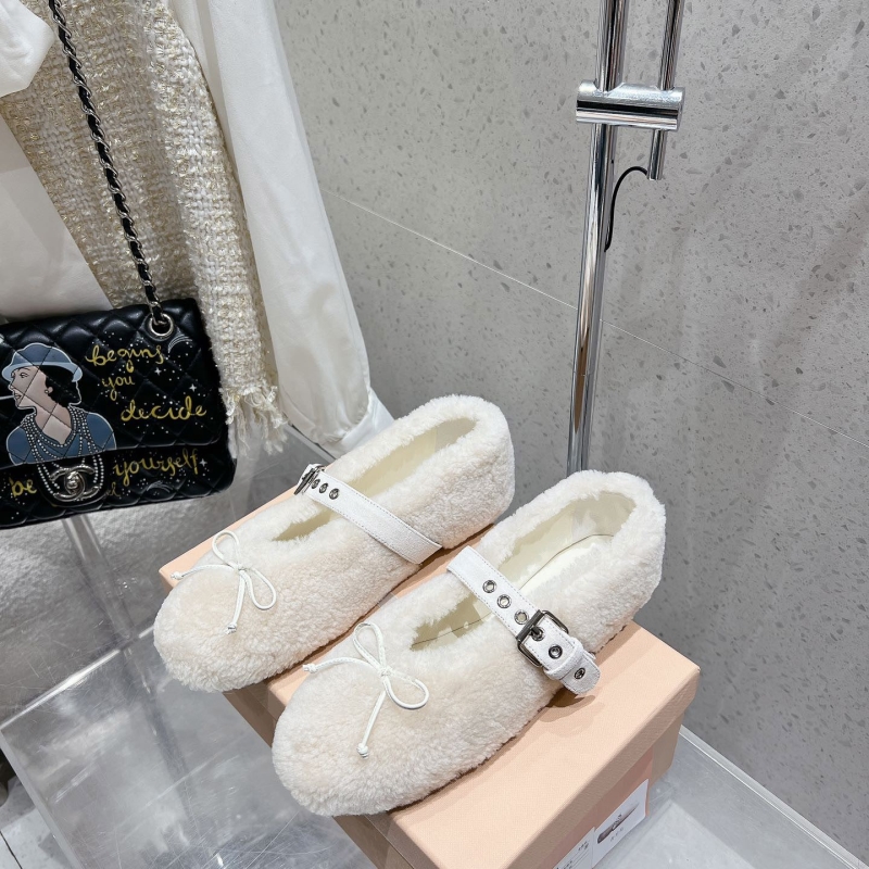 Miu Miu flat shoes